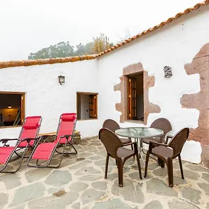 casa-rural-los-escobones-montana-alta-35457.in-canary-islands.com/